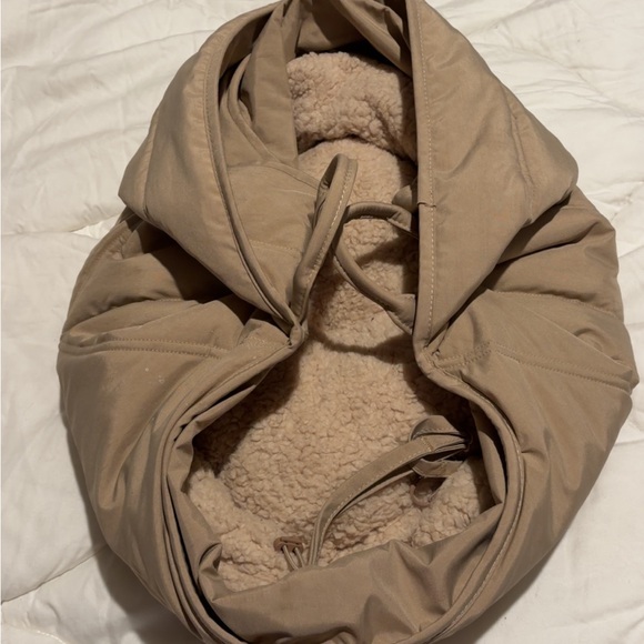 Tan Lambwolf Collective Carrier - Picture 4 of 6